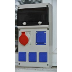 Block4 skydelis 11mod 4x230V+1x16A 632D.122W