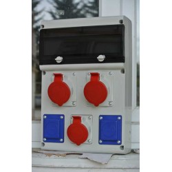 Block5 skydelis 14mod 2x230V+1x16A+2x32A632D.33122