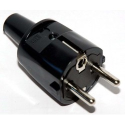 Šakutė  2P+Ž 16A 250V 1418000 PVC juoda